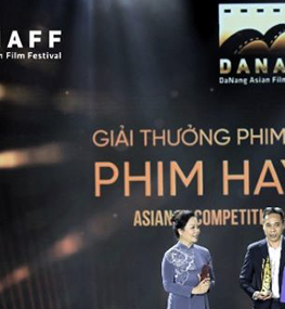 Tiến sĩ Ngô Phương Lan, người có nhiều đóng góp đưa điện ảnh Việt Nam ra thế giới